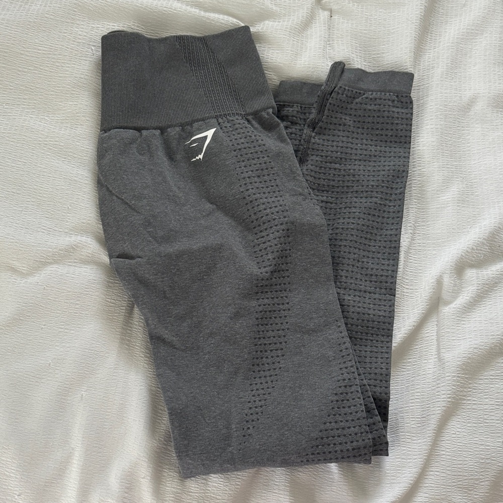 gray Gymshark leggings size medium